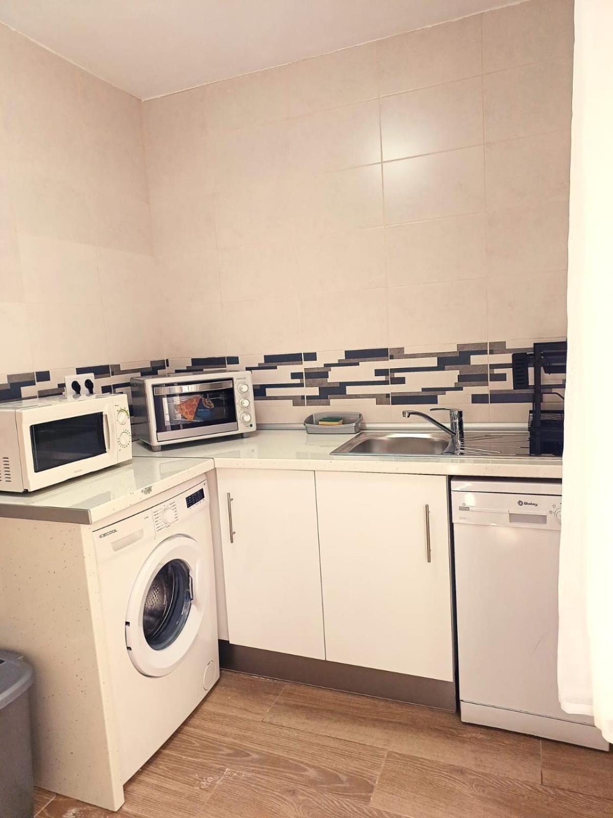 Apartamento Plaza Santa Lucia Renovado Febrero 2025 Sevilla Kültér fotó